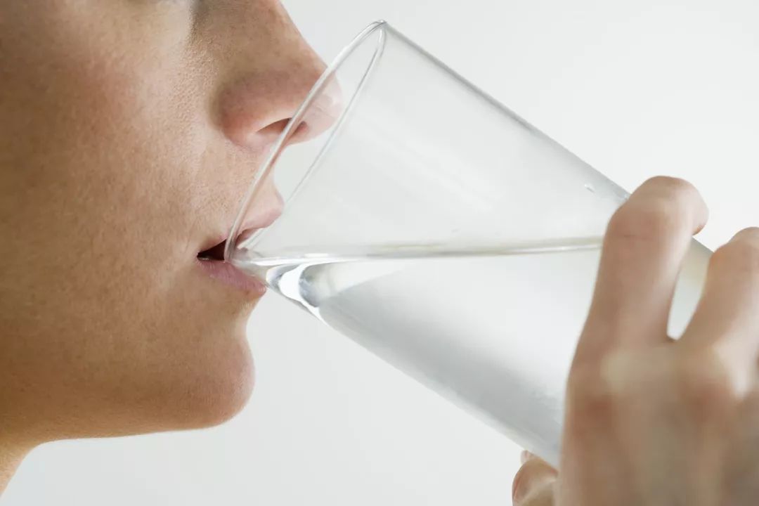 你每天都在喝水，但你喝的水真的健康吗？